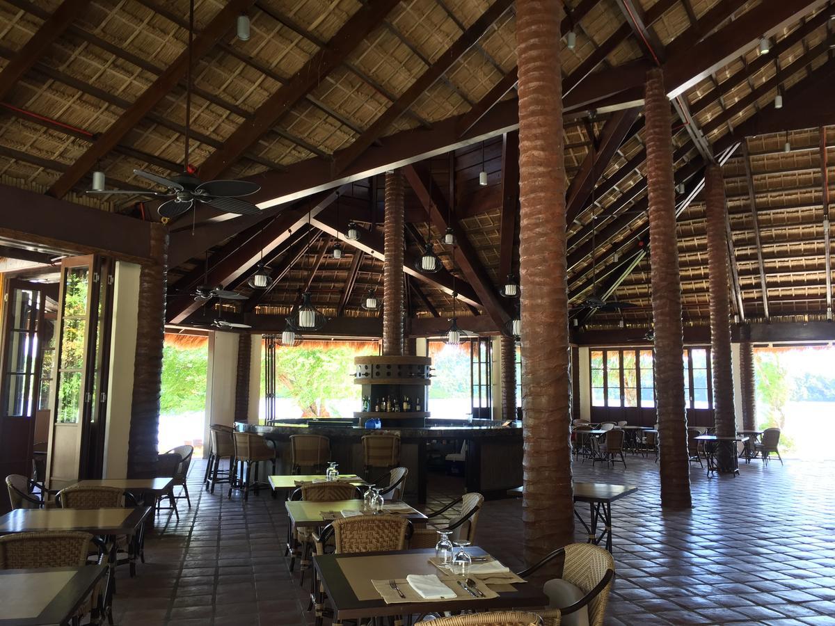 Fridays Puerto Galera Hotel Luaran gambar